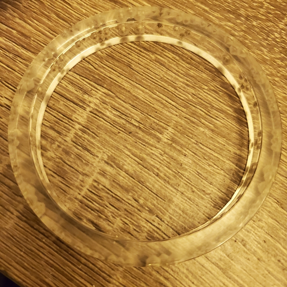 Clear Bangle - Picture 3 of 3